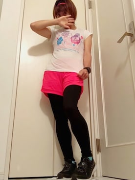 「トレーニング」｜「アイテム（アナログ腕時計）」を使った、Ayaさん（レディース・161cm）の秋コーディネート