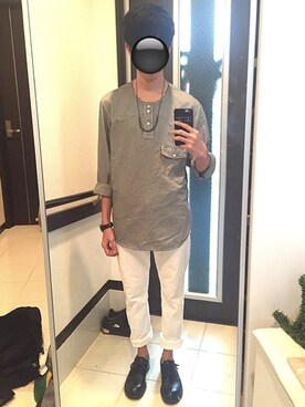 「SRIVER（スリヴァー）のアイテム（アクセサリー）」を使った、リッキーさん（メンズ・168cm）の春コーディネート