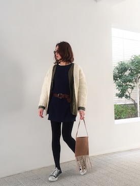 「アイテム（ミリタリージャケット）」を使った、TOMOMI KANATAさん（レディース・162cm）の冬コーディネート