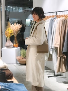 「TODAYFUL（トゥデイフル）のアイテム（ステンカラーコート）」を使った、TOMOMI KANATAさん（レディース・162cm）の冬コーディネート