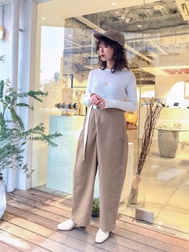 「TODAYFUL（トゥデイフル）のアイテム（ネックレス）」を使った、TOMOMI KANATAさん（レディース・162cm）の冬コーディネート