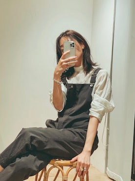 「TODAYFUL（トゥデイフル）のアイテム（オールインワン・サロペット）」を使った、TOMOMI KANATAさん（レディース・162cm）の春コーディネート