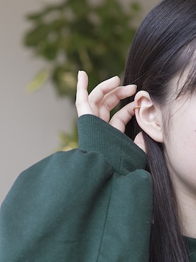 「アイテム（イヤリング（片耳用）、イエロー系）」を使った、本社スタッフ（BLOOM ONLINE STORE）さん（レディース・156cm）の冬コーディネート