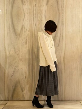 「MKミッシェルクラン」｜「アイテム（パーカー）」を使った、MKミッシェルクランさん（レディース・158cm）の秋コーディネート
