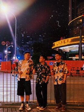 郭补补さんのコーディネート