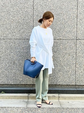 「OKIRAKU（オキラク）のアイテム」を使った、journal standard L'essage 銀座店スタッフさん（レディース・164cm）の春コーディネート