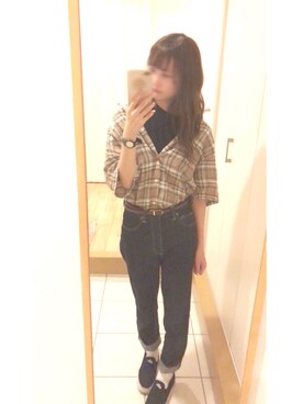 「ハイウエストストレートジーンズ」｜桃さん（レディース・163cm）の夏コーディネート