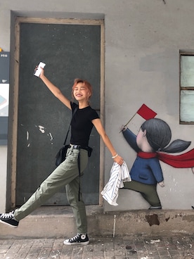 「MU（エムユー）のアイテム」を使った、haxhaxさん（レディース・168cm）の春コーディネート