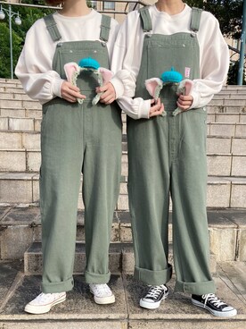 サロペット オーバーオールを使った 双子コーデ の人気ファッションコーディネート 季節 9月 11月 Wear