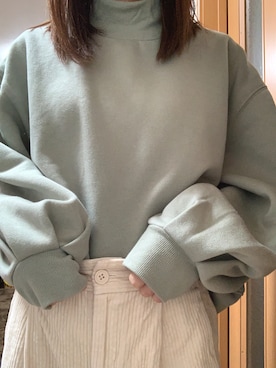 「earth music&ecology（アースミュージックアンドエコロジー）の裏起毛モックネックチュニック ●＊（Tシャツ/カットソー、グリーン系）」を使った、ももちさん（レディース・156cm）の冬コーディネート