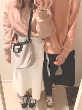 「UNIQLO（ユニクロ）のアイテム（スカート、ホワイト系）」を使った、ももちさん（レディース・156cm）の冬コーディネート