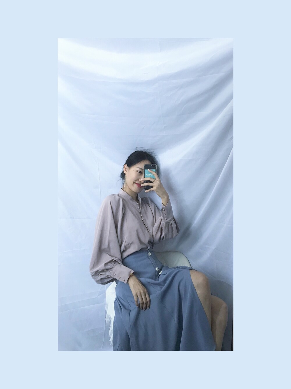 「ootd、复古、女人味、通勤穿搭」｜「no brandのアイテム（スカート、ブルー系）」を使った、十月さん（レディース・171cm）の秋コーディネートの1枚目の写真