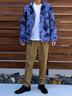 「SCOTCH & SODA（スコッチ アンド ソーダ）のアイテム（スラックス）」を使った、こじまさんさん（メンズ・173cm）の秋コーディネート