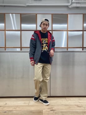「ロンt」｜「アイテム（ブルゾン）」を使った、Linさん（メンズ・177cm）の冬コーディネート