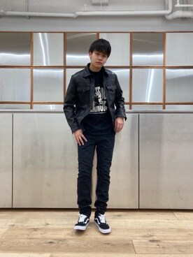 「レザーコーデ」｜「アイテム（その他アウター）」を使った、Linさん（メンズ・177cm）の冬コーディネート