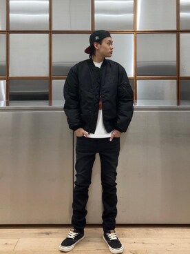 「ロンt」｜「アイテム（ジャケット/アウター）」を使った、Linさん（メンズ・177cm）の冬コーディネート