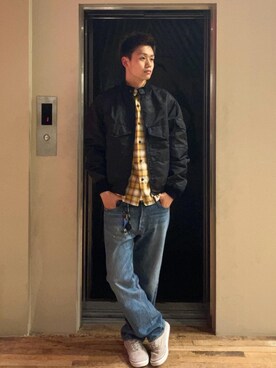 「でにむ」｜「アイテム（ミリタリージャケット）」を使った、Linさん（メンズ・177cm）の冬コーディネート