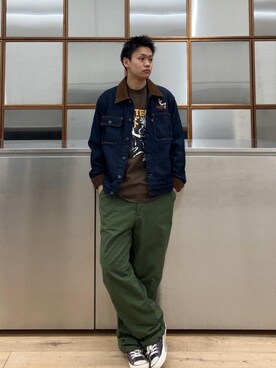 「ワイドパンツ 」｜「アイテム（デニムジャケット）」を使った、Linさん（メンズ・177cm）の冬コーディネート