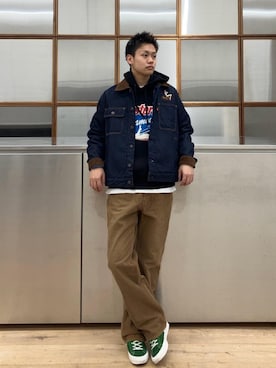 「でにむ」｜「アイテム（デニムジャケット）」を使った、Linさん（メンズ・177cm）の冬コーディネート