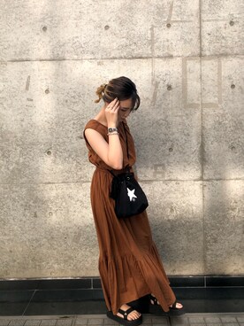 「LOWRYS FARM（ローリーズファーム）のアイテム（One piece dress、ブラウン系）」を使った、hinataさん（レディース・155cm）の秋コーディネート