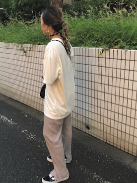 「SPINNS(スピンズ)のアイテム(ストール/ショール)」を使った、hinataさん(レディース・155cm)の秋コーディネート