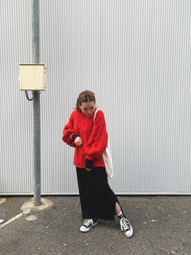 「nuguのアイテム（Knitwear、レッド系）」を使った、hinataさん（レディース・155cm）の冬コーディネート