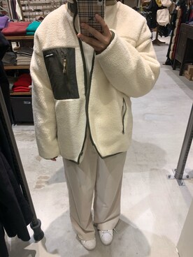 「niko and...（ニコアンド）のアイテム（ブルゾン、ベージュ系）」を使った、neneさん（レディース）の冬コーディネート