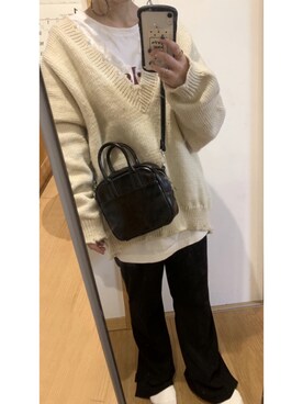 「LOWRYS FARM（ローリーズファーム）のアイテム（ショルダーバッグ、ブラック系）」を使った、neneさん（レディース）の冬コーディネート
