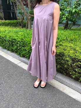 「日系极简」｜「アイテム（サンダル）」を使った、MODEROBE.OFFICIALさん（レディース・165cm）の夏コーディネート