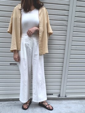 「日系极简」｜「アイテム（サンダル）」を使った、MODEROBE.OFFICIALさん（レディース・165cm）の夏コーディネート
