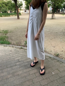 「MODE ROBE（モードローブ）のアイテム」を使った、MODEROBE.OFFICIALさん（レディース・165cm）の夏コーディネート