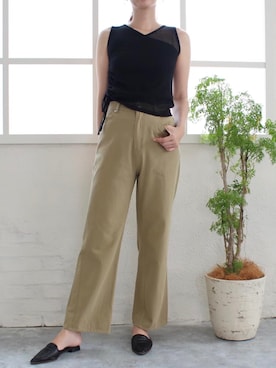 「街頭穿搭」｜MODEROBE.OFFICIALさん（レディース・165cm）の夏コーディネート