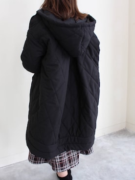 「MODE ROBE（モードローブ）のアイテム（その他アウター）」を使った、MODEROBE.OFFICIALさん（レディース・165cm）の冬コーディネート