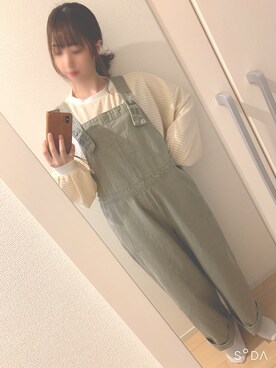 「Samansa Mos2 blue（サマンサモスモスブルー）のアイテム（サロペット/オーバーオール）」を使った、umi*さん（レディース・158cm）の春コーディネート