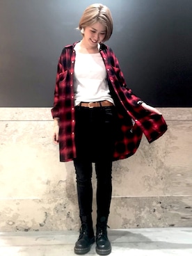 「Dr. Martens（ドクターマーチン）のDr.Martens / 1460 8EYEBOOT（ブーツ）」を使った、ナツミ@DIESEL岡山さん（レディース・162cm）の冬コーディネート