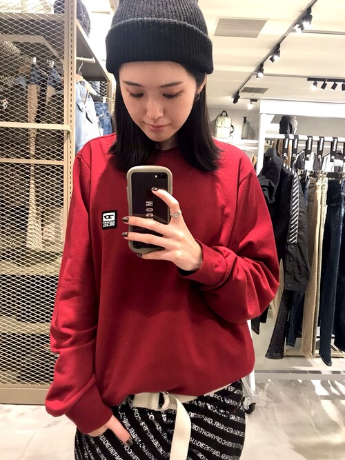 Rin⸝⋆ DIESEL ワンポイントロゴ トップス トレーナー Rin⸝⋆ DIESEL ワンポイントロゴ トップス トレーナー Rin