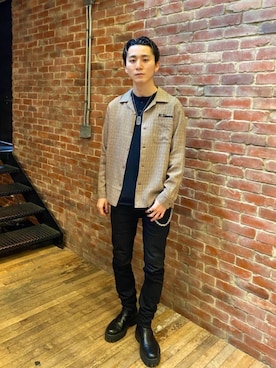 「グランジ」｜「アイテム（財布/小物）」を使った、atさん（メンズ・178cm）の冬コーディネート