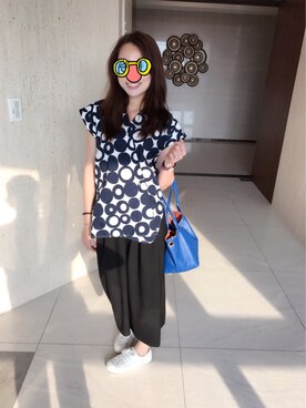 「UNIQLO（ユニクロ）のアイテム（チノパンツ、ブラック系）」を使った、Nickyさん（レディース）の夏コーディネート