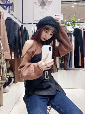 「MURUA（ムルーア）のアイテム（ニット/セーター）」を使った、立崎 彩香さん（レディース・158cm）の冬コーディネート