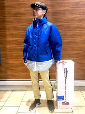 「アイテム（マウンテンパーカー）」を使った、apoohさん（メンズ・170cm・50代）の冬コーディネート