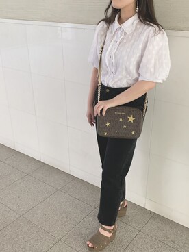 「ZARA（ザラ）のアイテム（シャツ/ブラウス、ホワイト系）」を使った、たら《TARA》🐟さん（レディース・161cm）の夏コーディネート