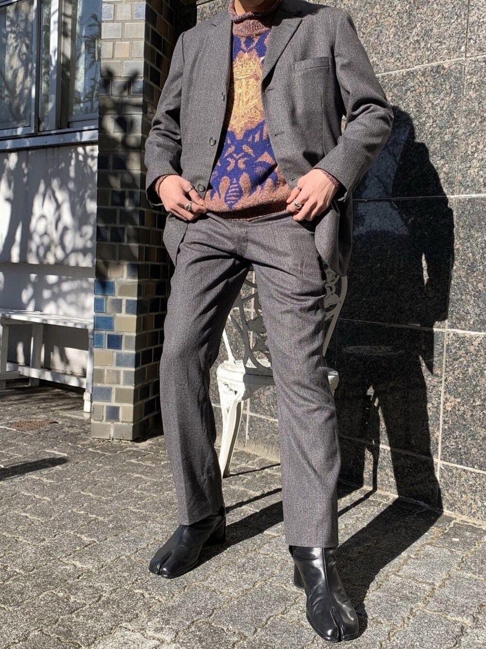 「年末WEAR感謝祭、大人カジュアル、キレイめ、ootd、古着MIX、ニット、セットアップ、足袋、柄、いいね、save、フォローお願いします🤑」｜「Maison MargielaのTABI BOOTS（ブーツ、ブラック系）」を使った、ミズキさん（メンズ・175cm）の冬コーディネートの1枚目の写真