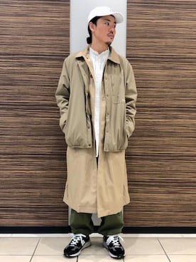 「coen（コーエン）のアイテム（ステンカラーコート）」を使った、coen  やまやまさん（メンズ・168cm）の春コーディネート