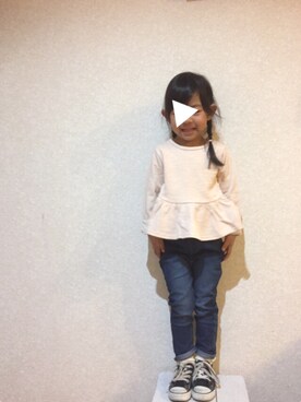 「ぺプラムトップス」｜「アイテム（スウェット）」を使った、n＊さん（キッズ・100cm）の冬コーディネート