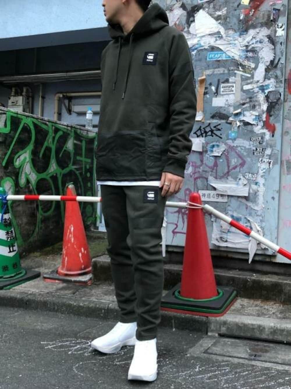 G-Star RAW(G-Star RAW)｜G-STAR RAWのスウェットパンツを使った