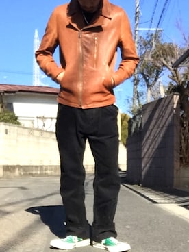 「チャックテイラー」｜「アイテム（ライダースジャケット）」を使った、KAZUKI YAMADAさん（メンズ・178cm）の冬コーディネート