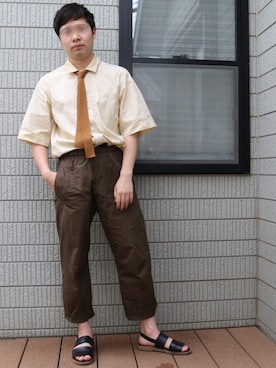 「MHL.」｜「アイテム（フォーマルスーツ/小物）」を使った、甚儀さん（メンズ・166cm）の春コーディネート