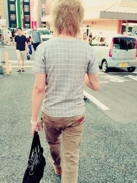 「BLUE WAY（ブルーウェイ）のアイテム（チノパンツ）」を使った、ryuuuさん（メンズ・174cm）の夏コーディネート