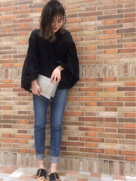 「アイテム（クラッチバッグ）」を使った、M I H I R Oさん（レディース・153cm・20代）の春コーディネート