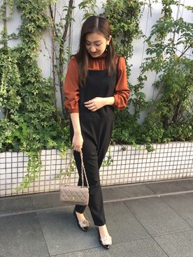 「Rouge vif（ルージュヴィフ）のアイテム（オールインワン・サロペット）」を使った、M I H I R Oさん（レディース・153cm）の秋コーディネート